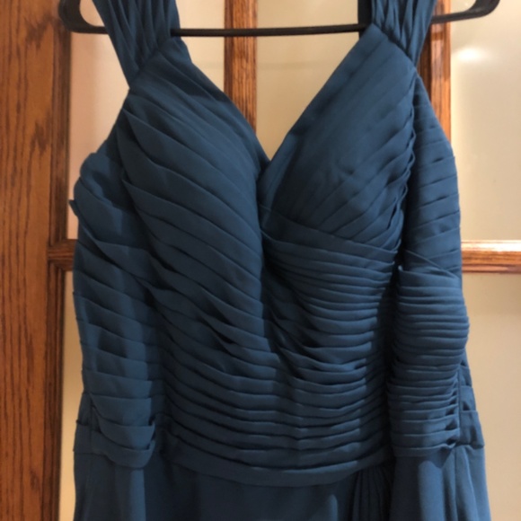 Bridesmaid dress new with tags - Picture 2 of 3